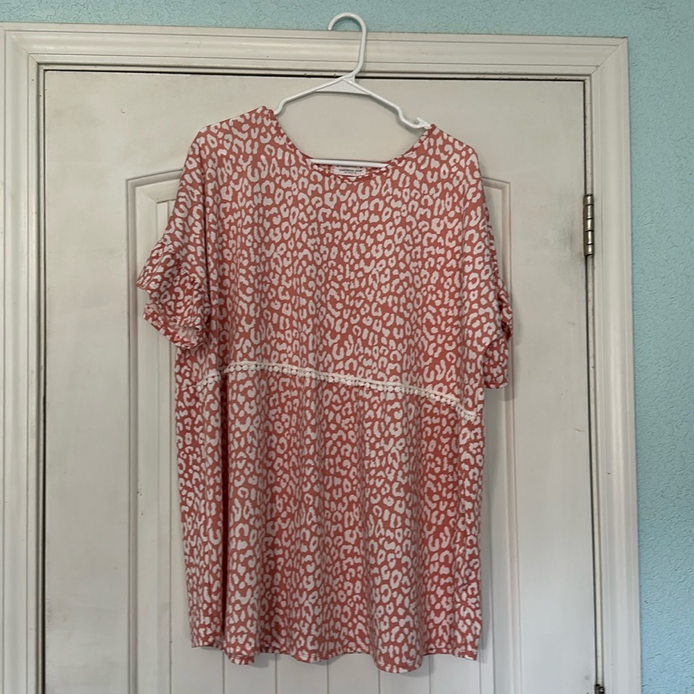 ChicSoul Pink Leopard Top
